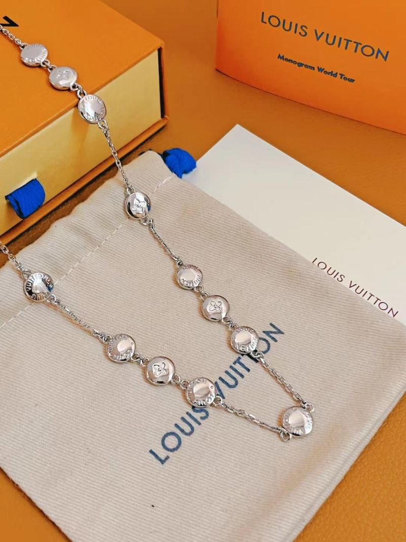 Louis Vuitton Necklaces